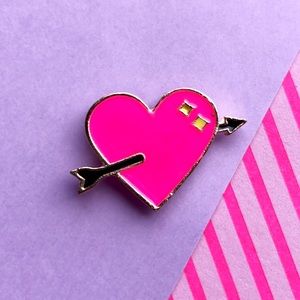 Valentines Day Arrow Through the Heart Enamel Pin💘